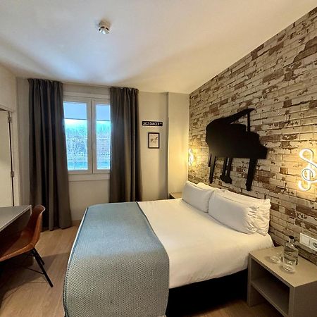 Colectia Hotel Urumea San Sebastian Exterior photo