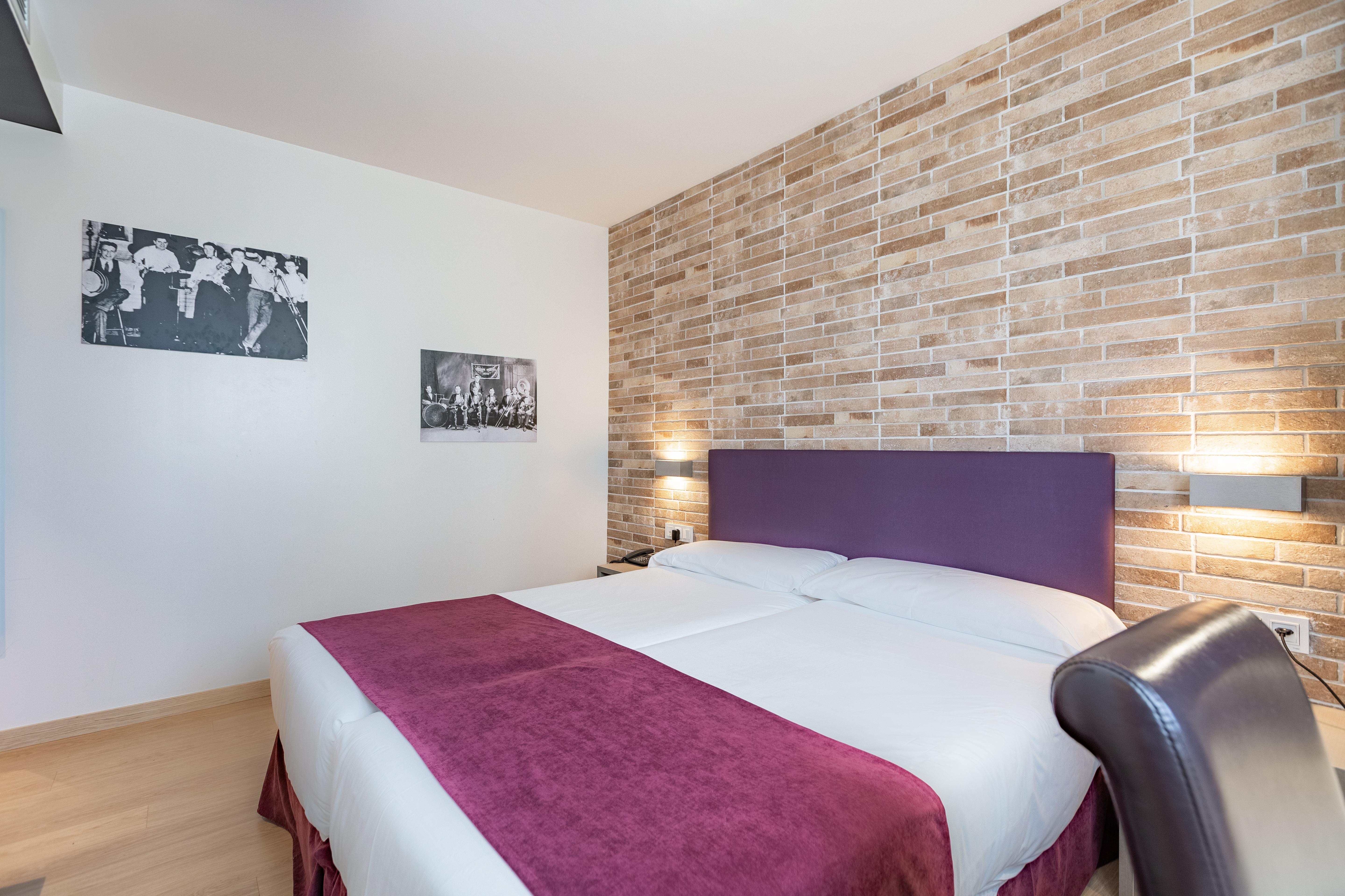 Colectia Hotel Urumea San Sebastian Exterior photo