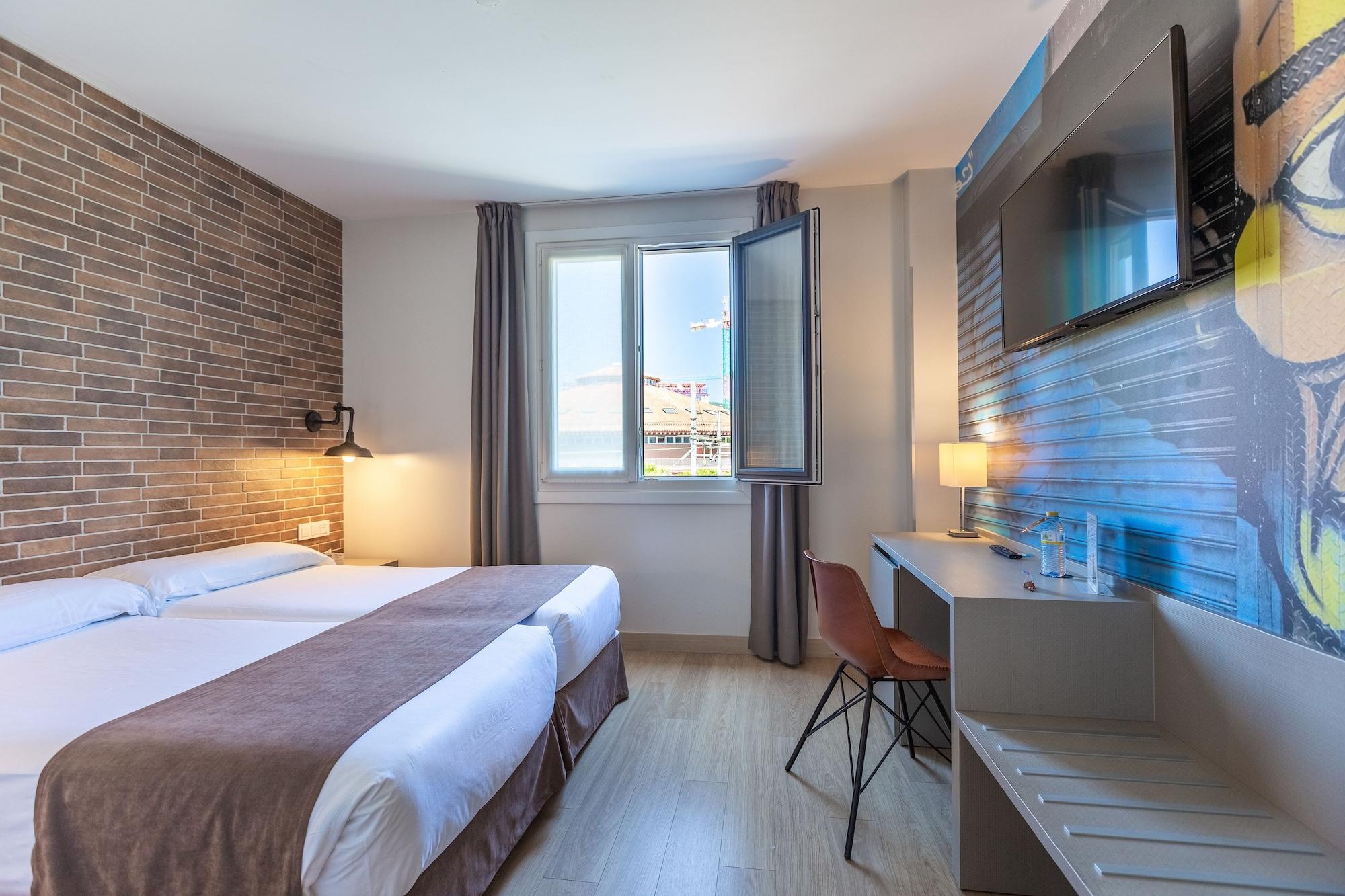 Colectia Hotel Urumea San Sebastian Exterior photo